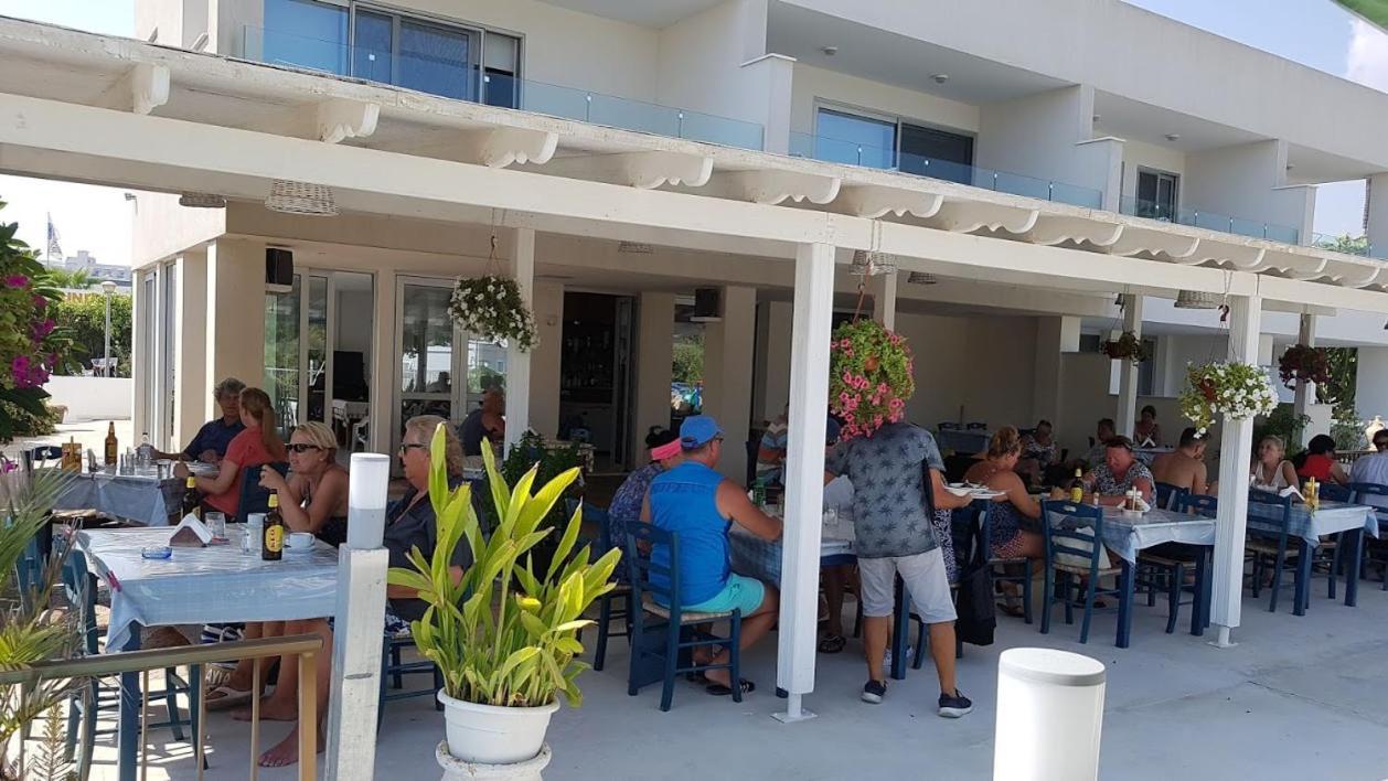 איה נאפה Christopher'S Sandy Beach Suites מראה חיצוני תמונה